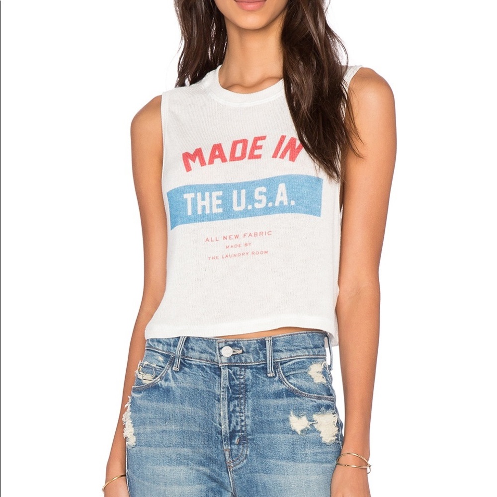 The laundry room graphic Tee